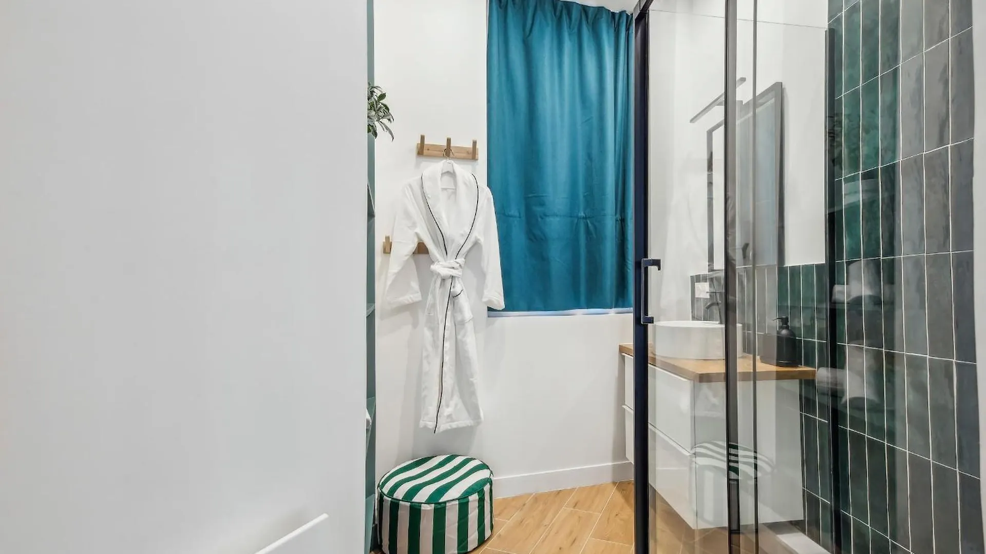 Apartament Le Louvre Apt Paryż